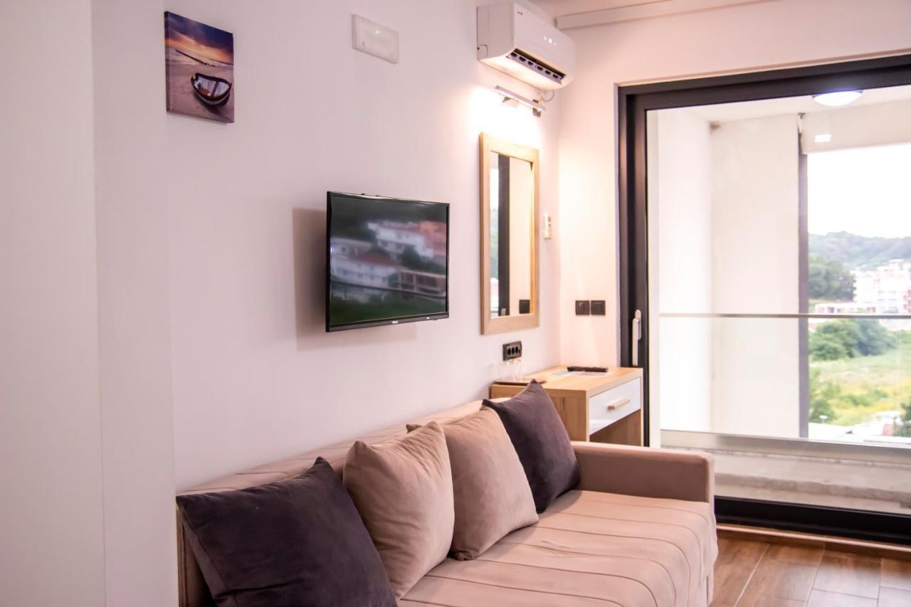 Hotel Lajka Luxury Ulcinj Exterior foto